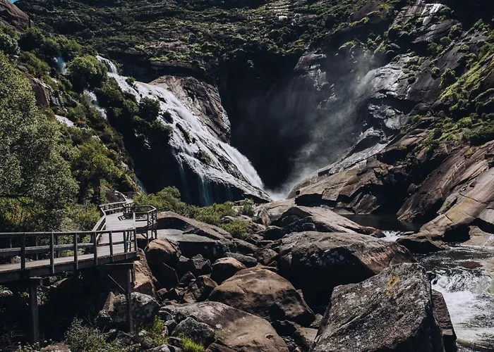 Casa De Santa Uxia * Ézaro